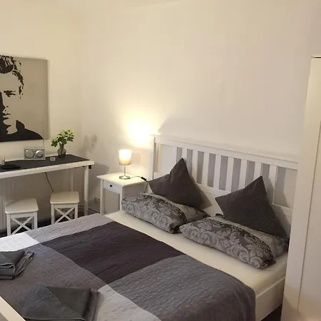 Am Helios Kolonie Rontgental